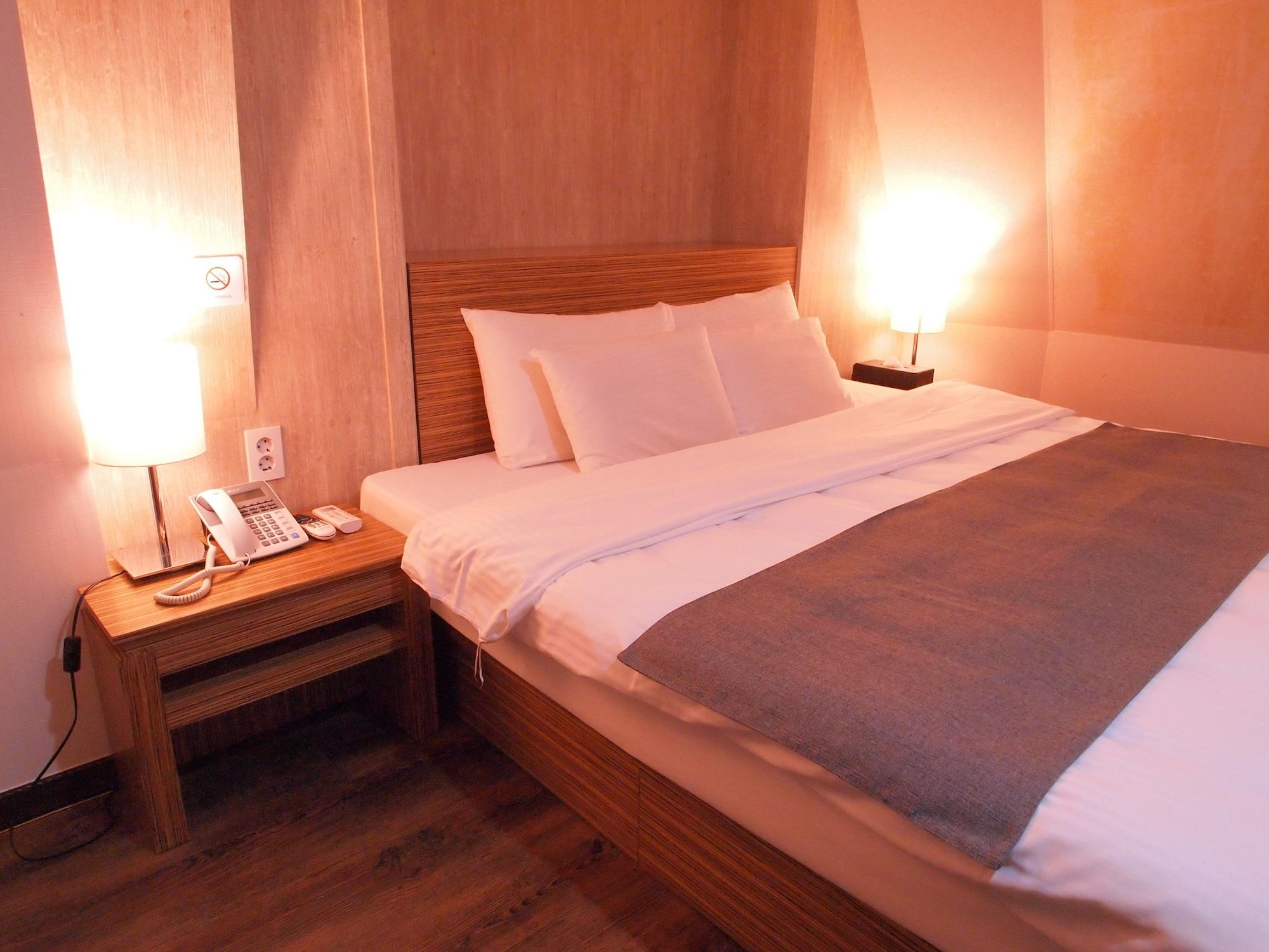ג'גו Hotel Four Seasons מראה חיצוני תמונה